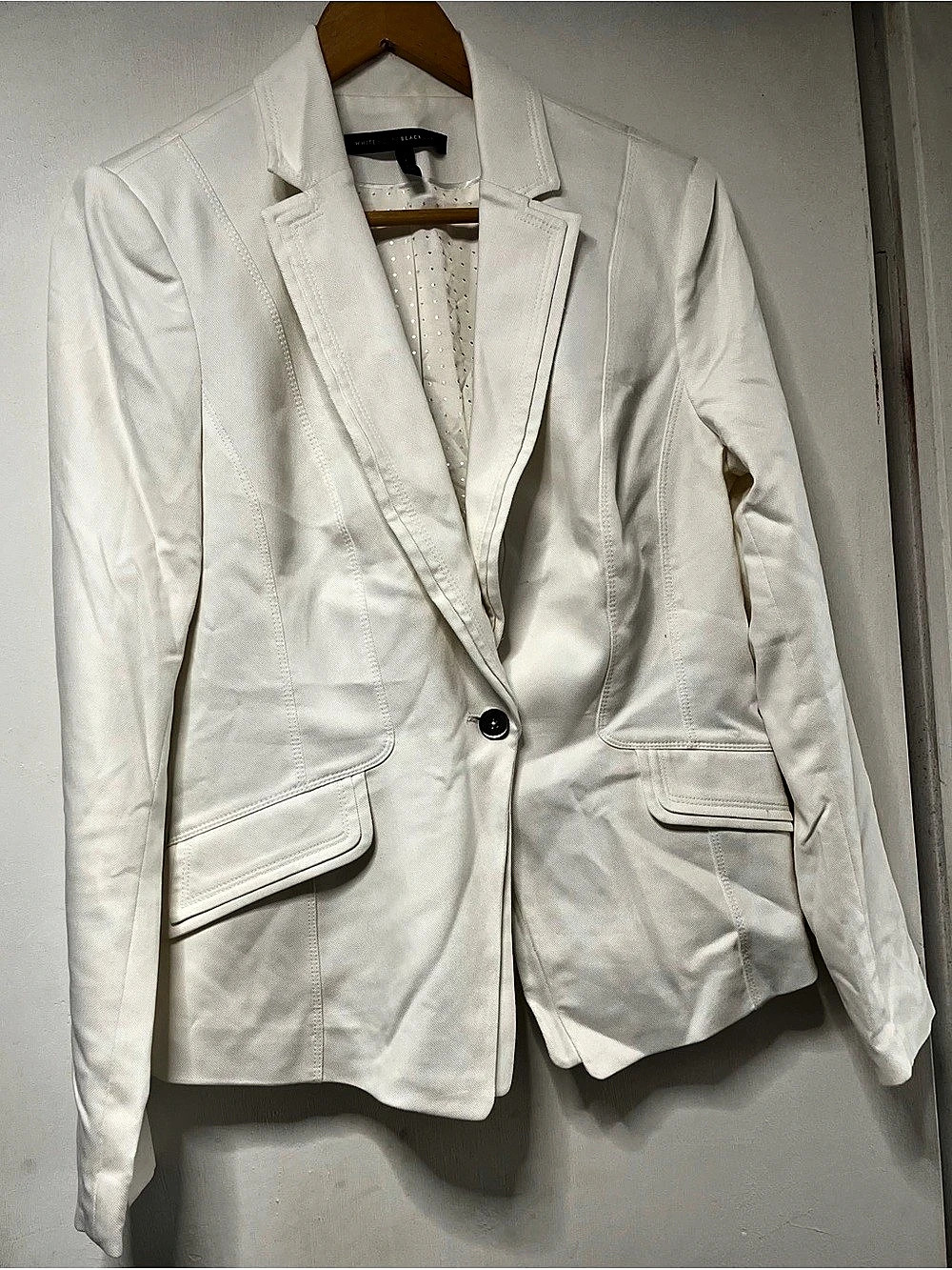 White House Black Market Women's White Blazer